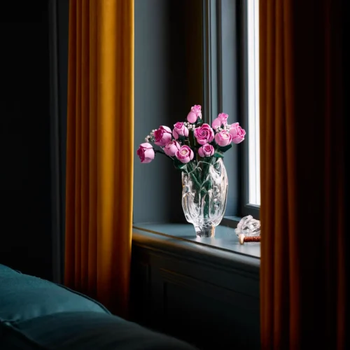 LEGO® Botanicals Bouquet of Pink Roses - Image 5