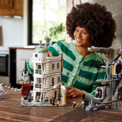 LEGO® Harry Potter™ Gringotts™ Wizarding Bank – Collectors' Edition - Image 4