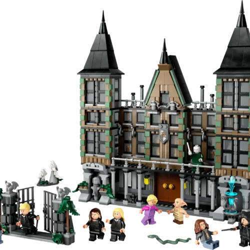 LEGO® Harry Potter™ Malfoy Manor - Image 7